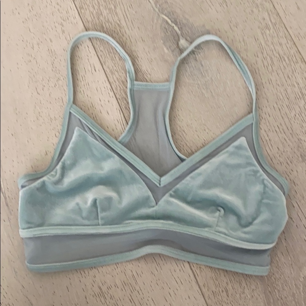 Alo Luxe Bra